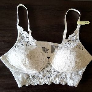 New with some Tags Maidenform Wireless Bra Lace 36B White